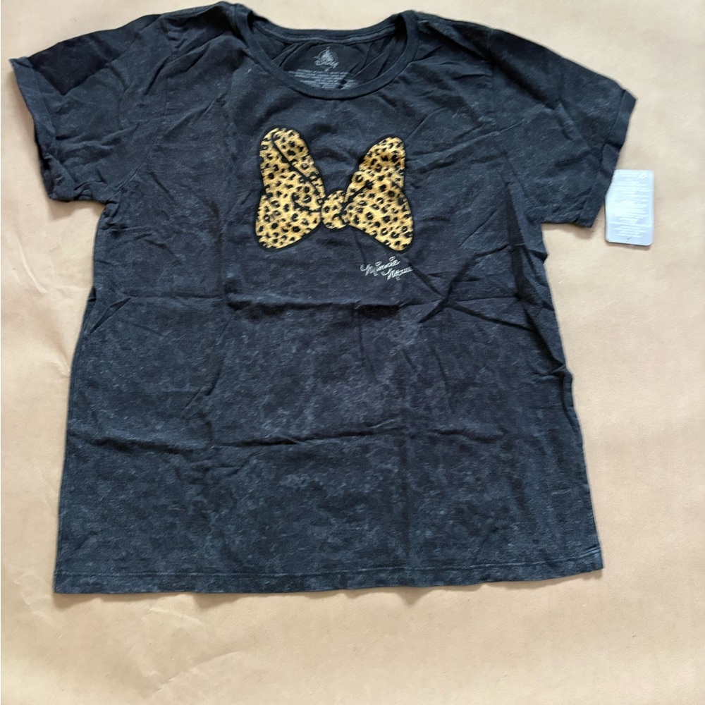 Disney Black Tee with Leopard Print Bow Size M brand new w/tags